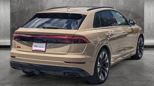 2024 Audi Q8