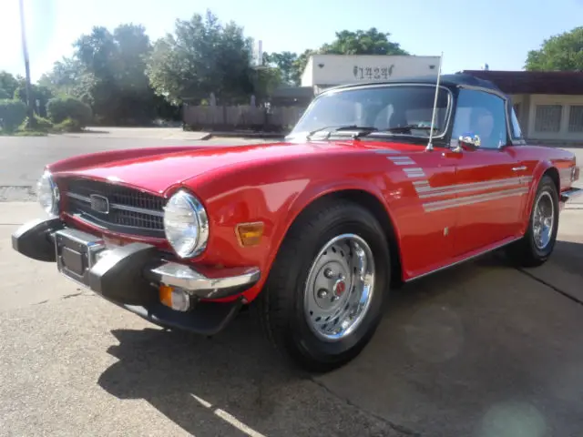 1975 triumph tr6 w/ hard top & extra set of mini-lite wheels