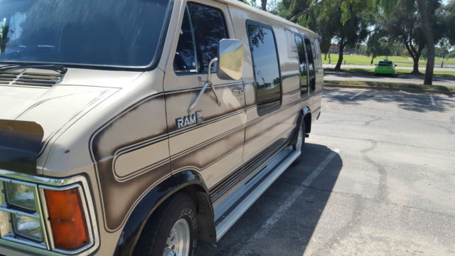 1983 dodge ram van,hippie van, conversion,rv shag, 91,000 miles, arizona van