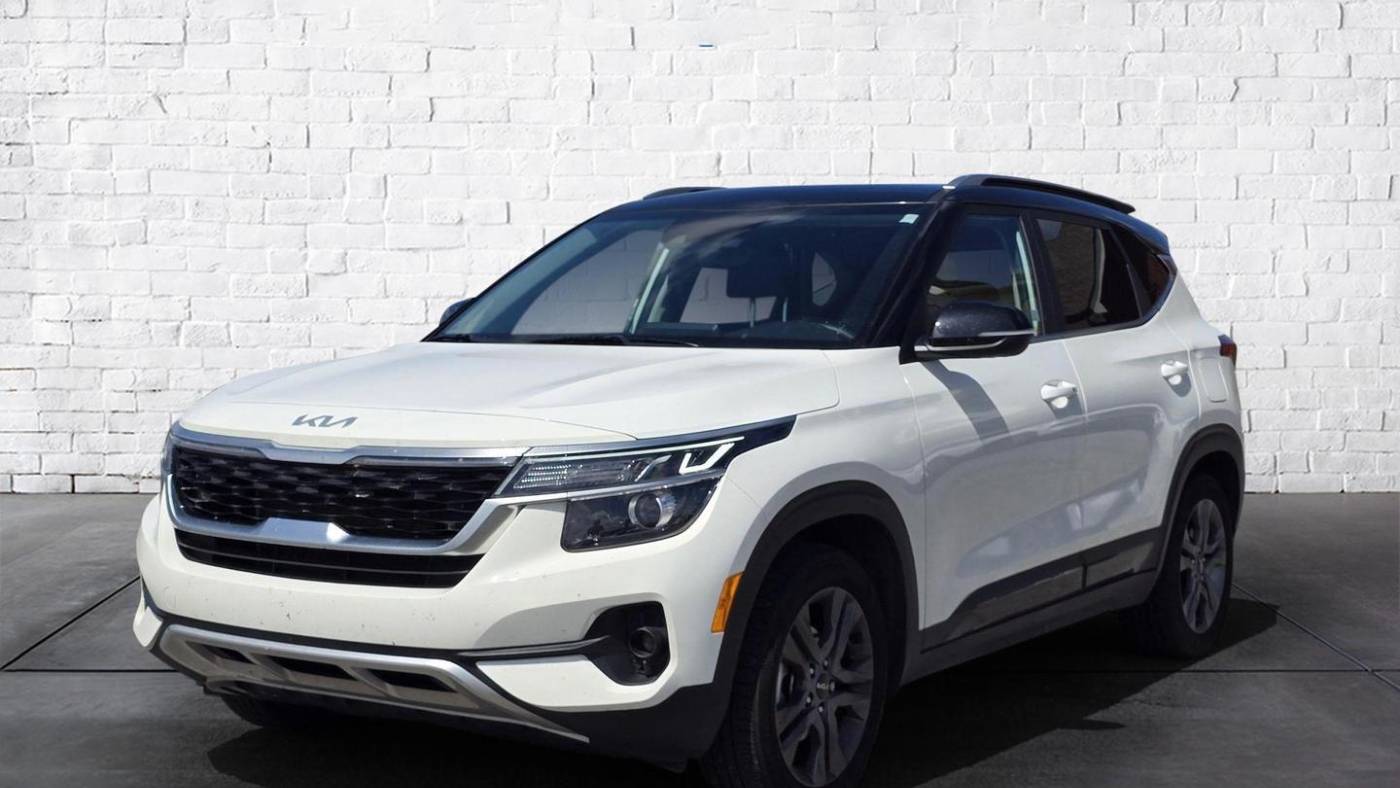 2023 kia seltos s