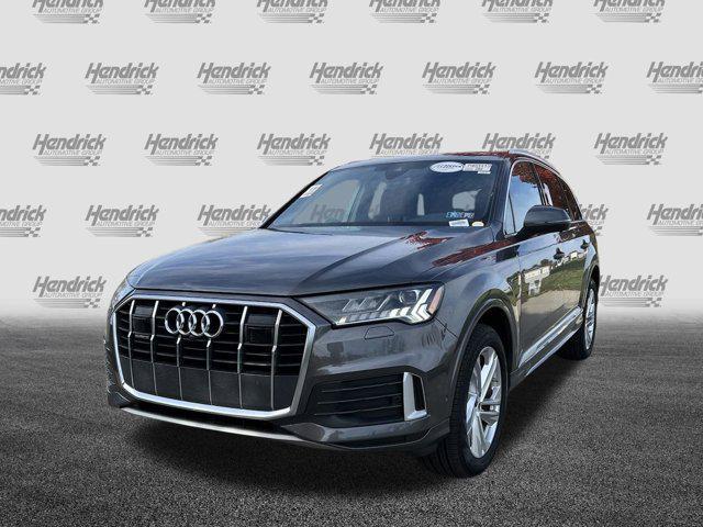 2024 audi q7 45 premium plus
