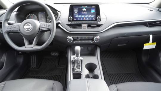2025 Nissan Altima 2.5 s
