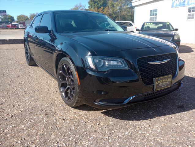 2019 chrysler 300 touring