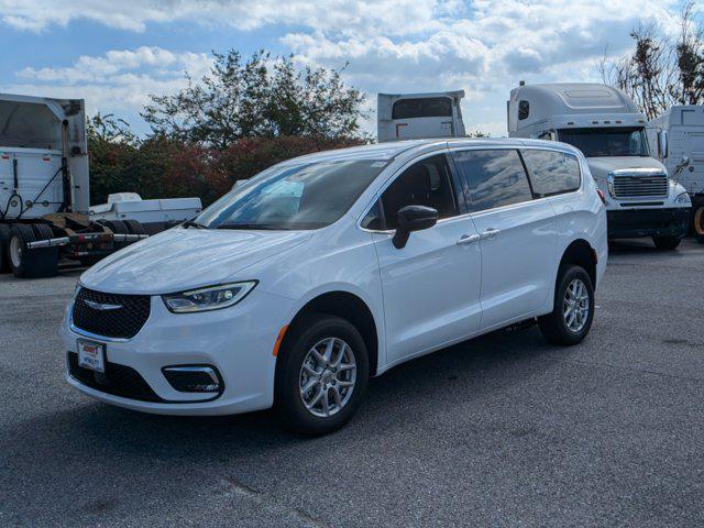 2024 chrysler pacifica touring