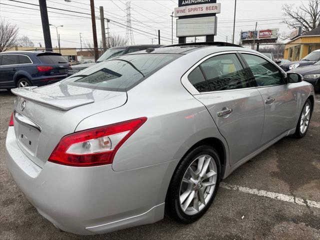 2011 nissan maxima sv