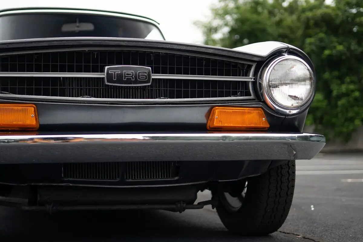 1973 triumph tr-6 4-speed manual convertible roadster