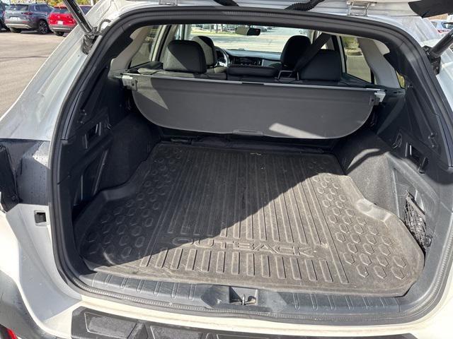 2020 subaru outback onyx edition xt
