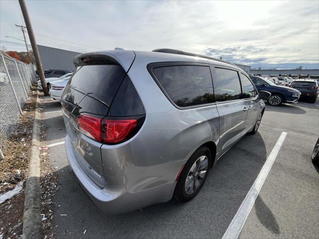 2018 chrysler pacifica hybrid limited