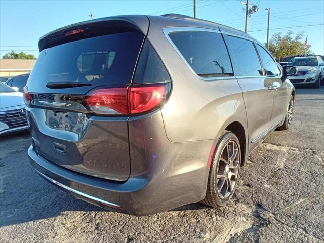 2017 chrysler pacifica touring-l
