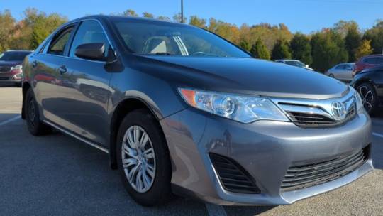 2012 toyota camry le