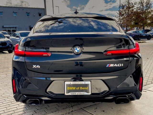 2022 bmw x4 m40i
