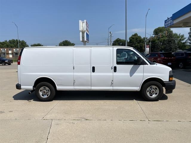 2019 gmc savana 3500 work van