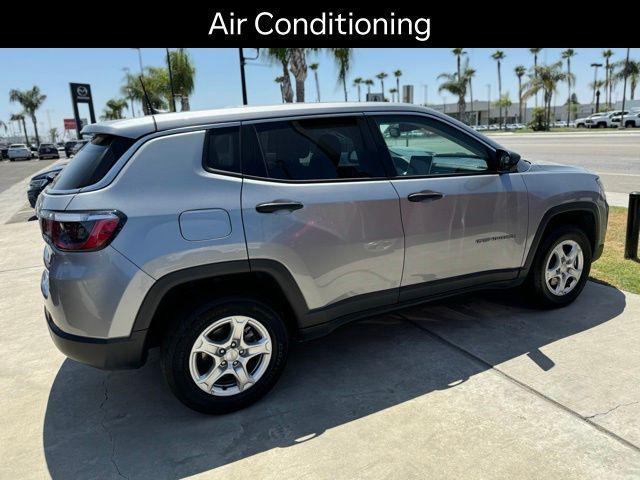 2022 jeep compass sport