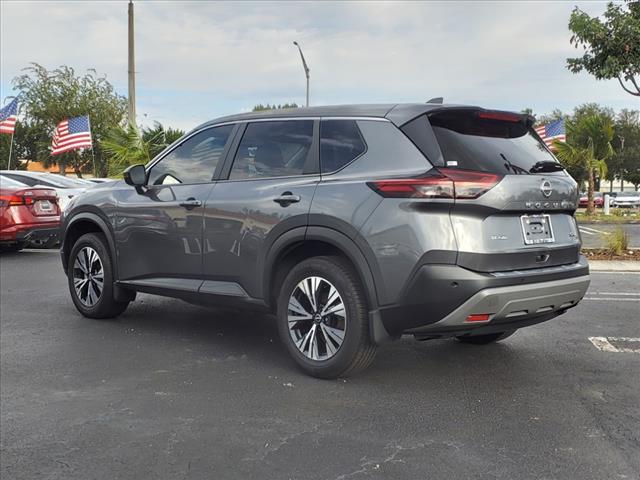 2022 nissan rogue sv