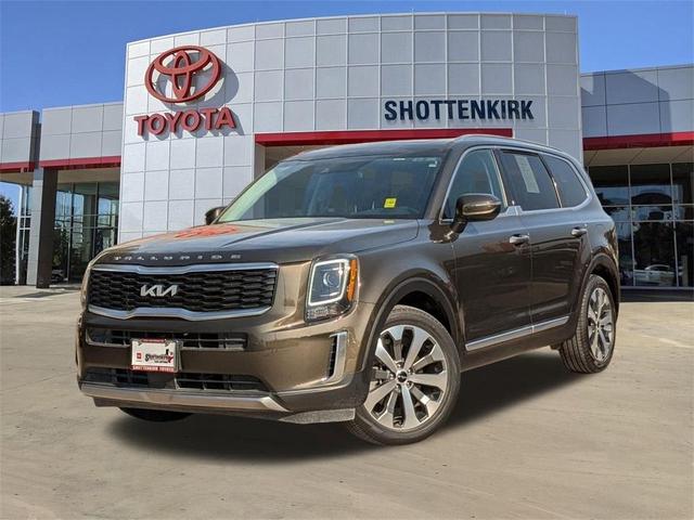 2022 kia telluride s