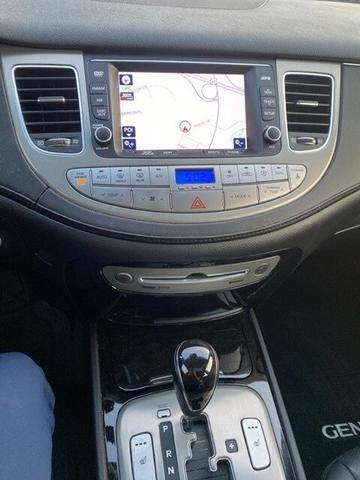 2012 hyundai genesis 3.8