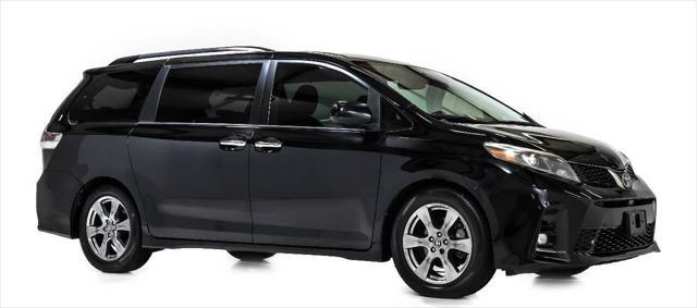 2018 toyota sienna se premium