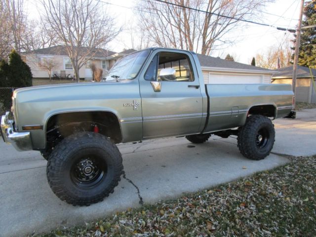 1985 chevy silverado k20 4x4 *rust free california truck*