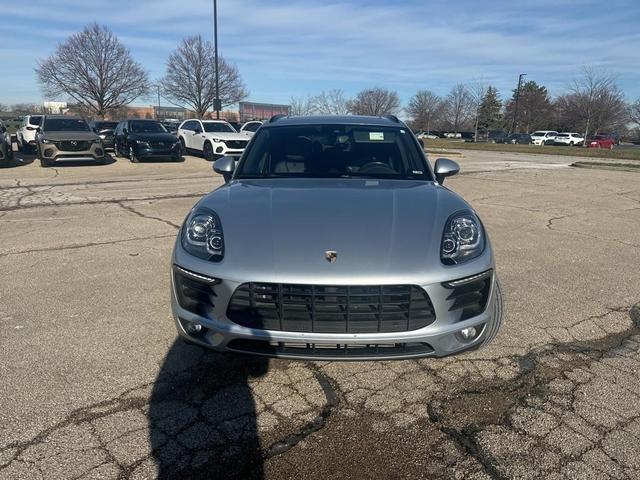 2018 porsche macan base