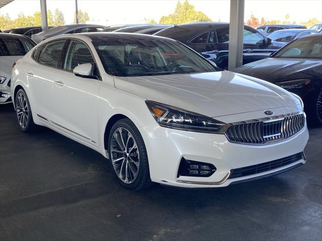 2017 kia cadenza technology