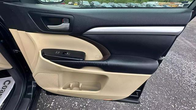 2016 toyota highlander xle