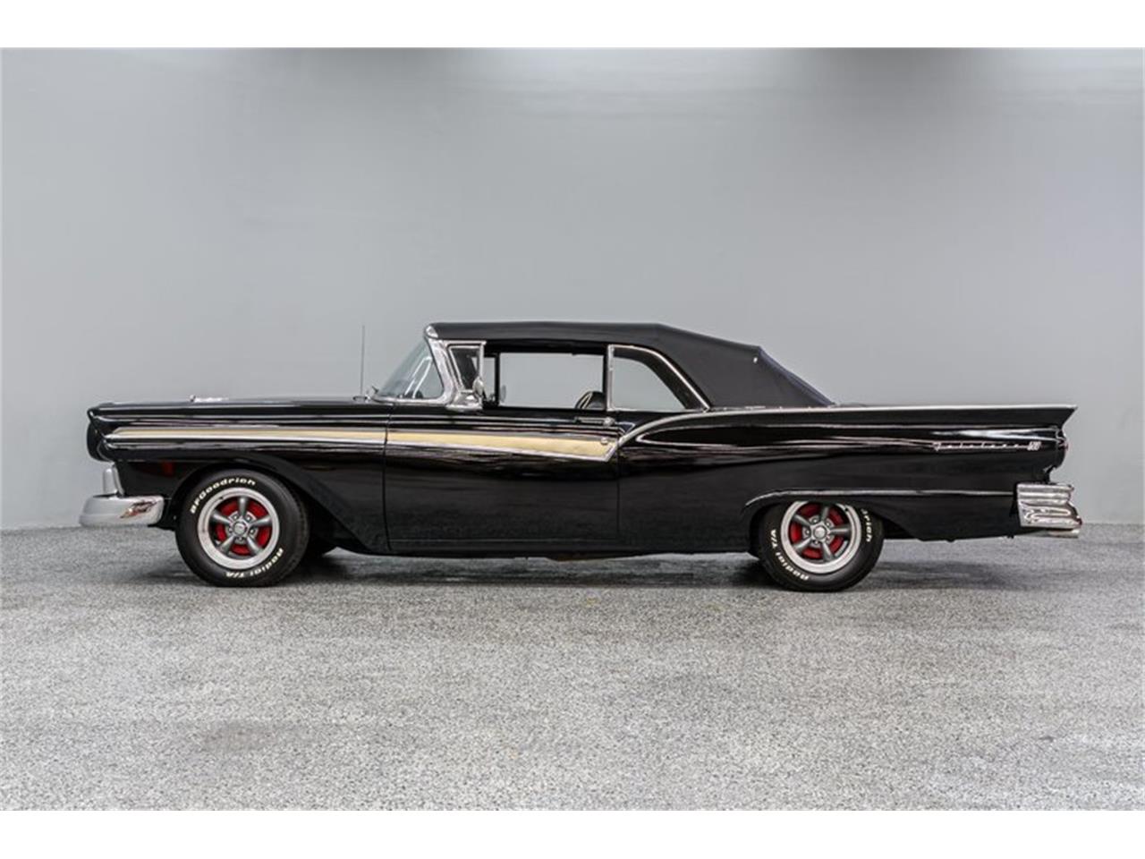 1957 ford fairlane