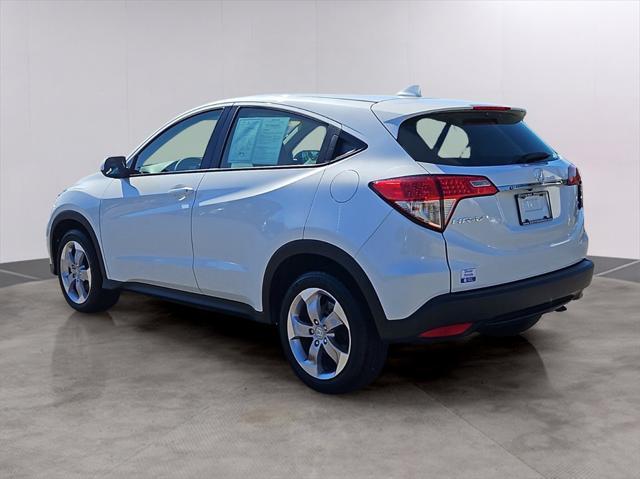 2022 honda hr-v lx