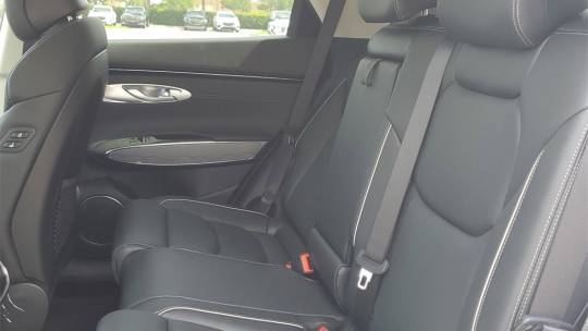 2025 Genesis GV70