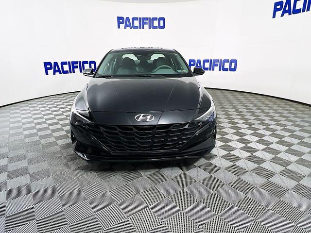 2022 hyundai elantra se