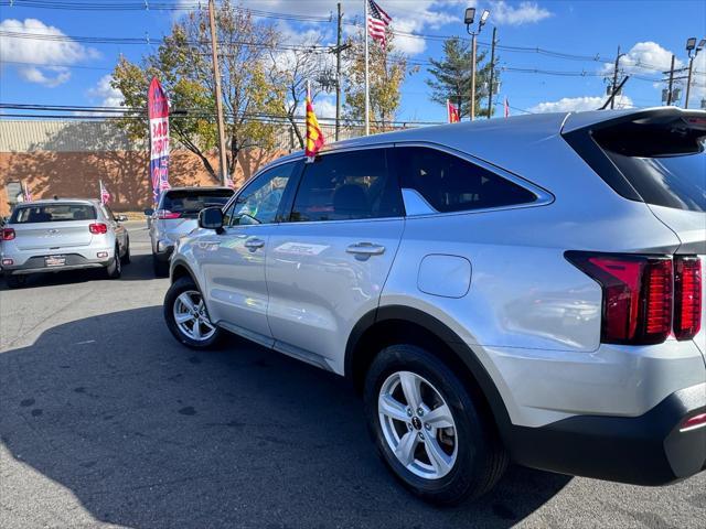 2022 kia sorento lx