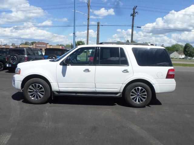 2016 ford expedition xlt