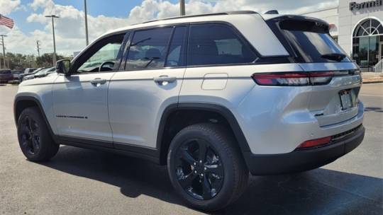 2025 Jeep Grand Cherokee