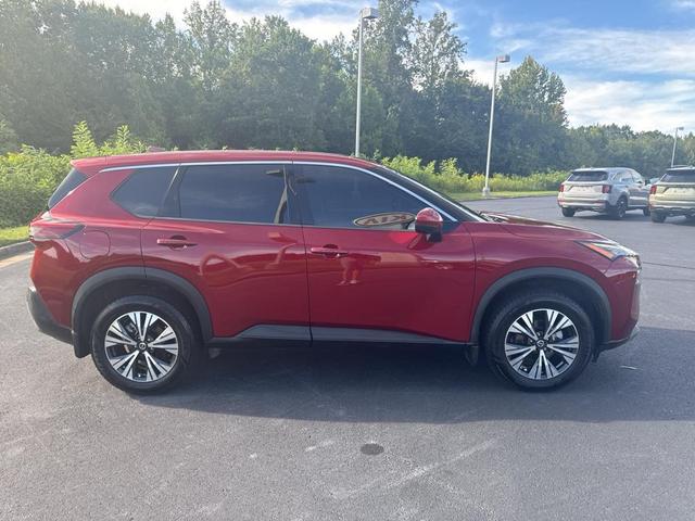 2021 nissan rogue sv