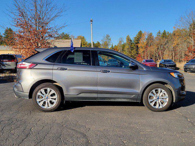 2022 ford edge titanium