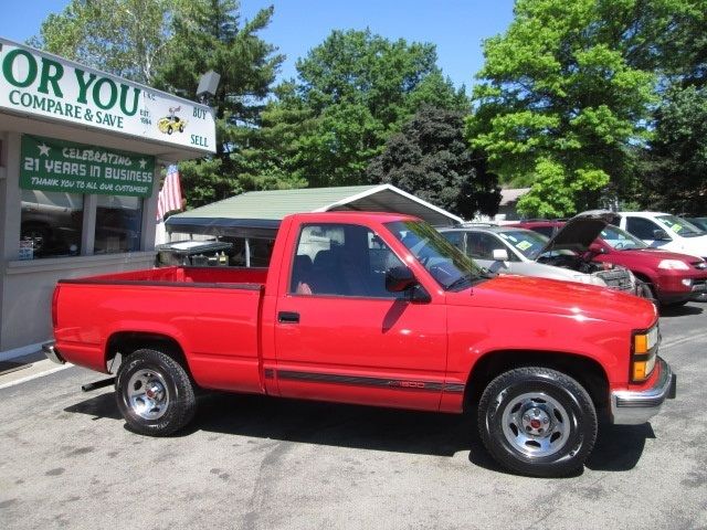 chevy shortbed, one owner, low miles, all original!