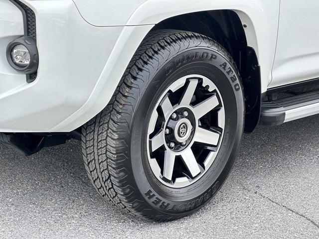 2024 toyota 4runner trd off road premium