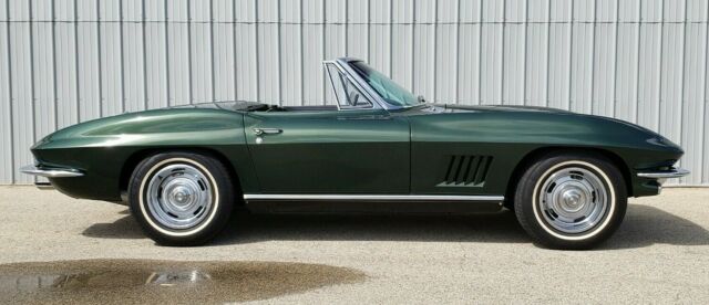 1967 corvette convertible 2 tops 4 - speed