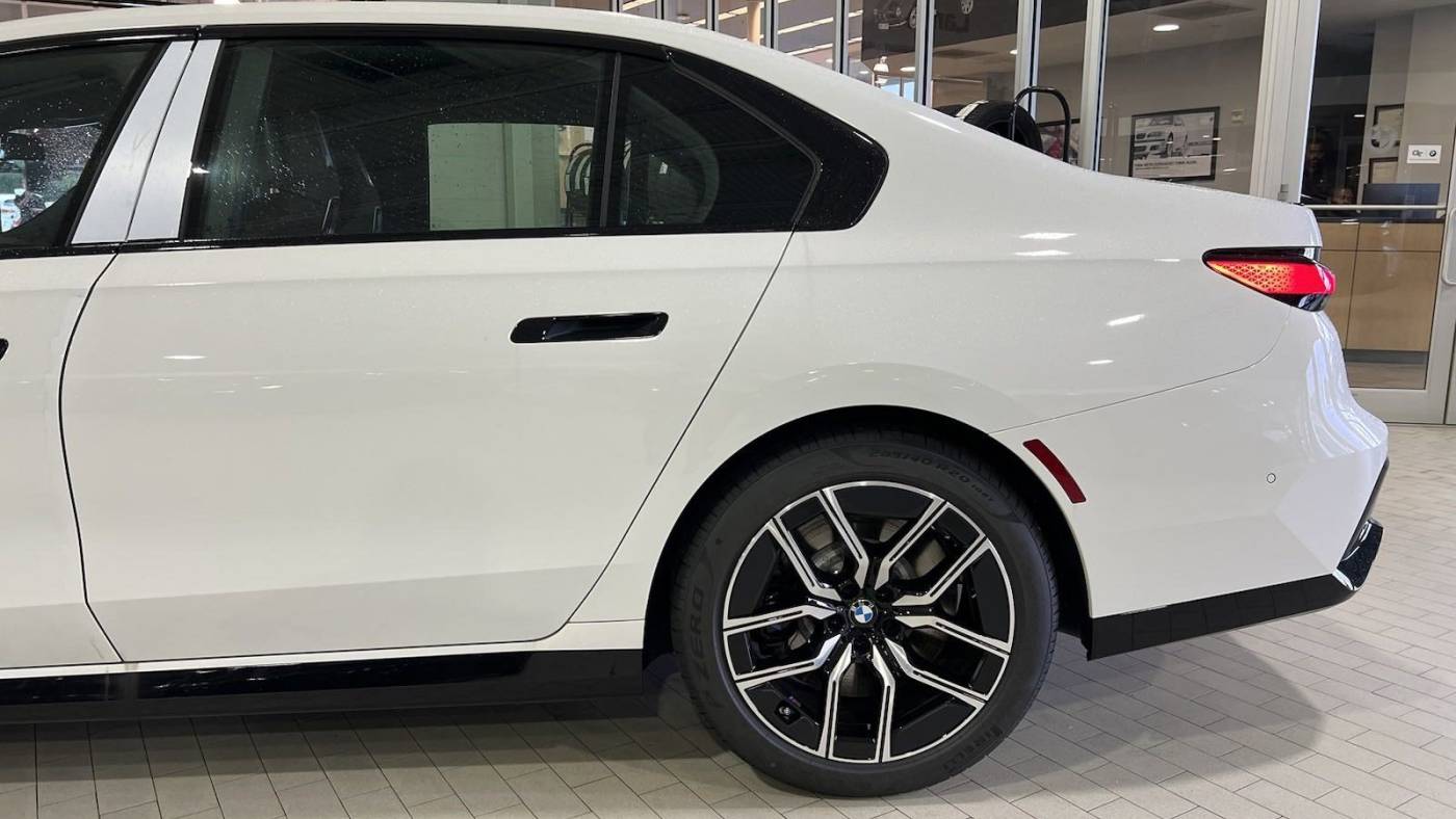 2023 bmw 7 series 760i xdrive