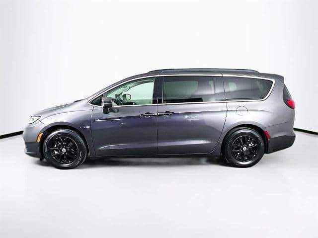 2022 chrysler pacifica touring l in tampa, florida