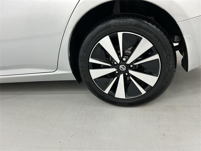2021 nissan altima 2.5 sv