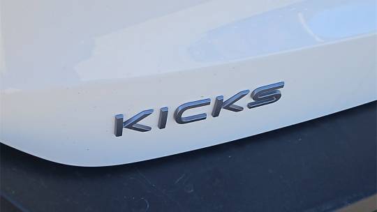 2025 Nissan Kicks
