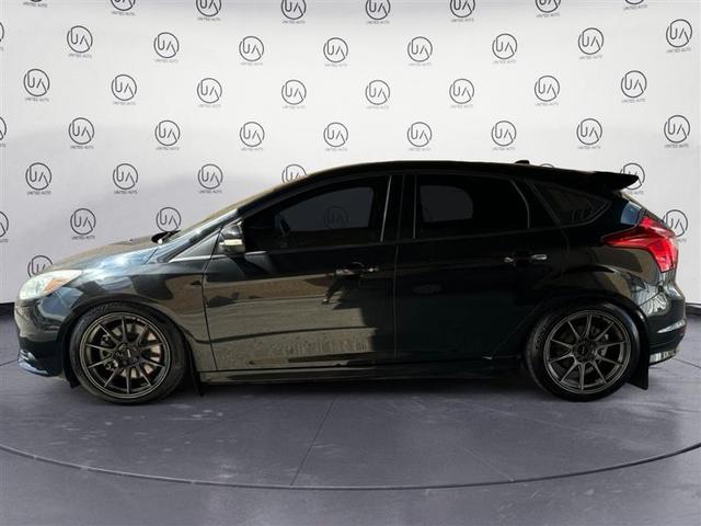 2014 ford focus st base