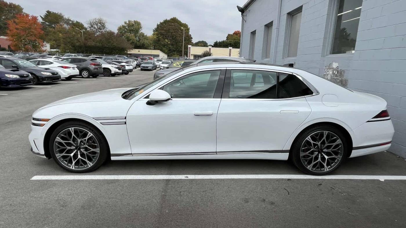 2023 genesis g90 3.5t e-supercharger