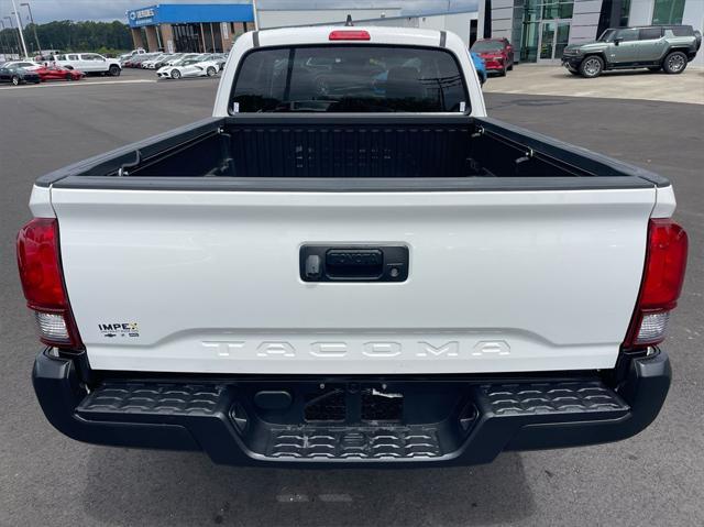 2023 toyota tacoma sr