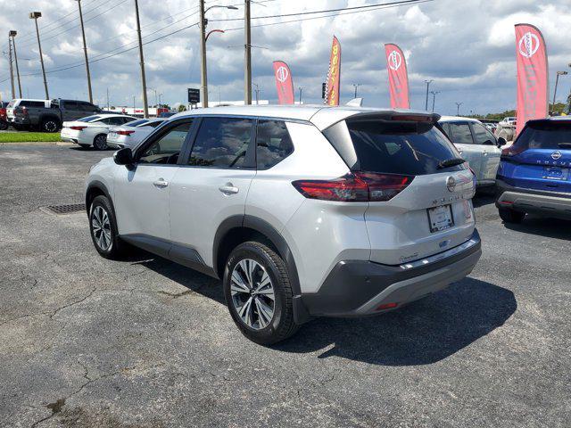 2022 nissan rogue sv