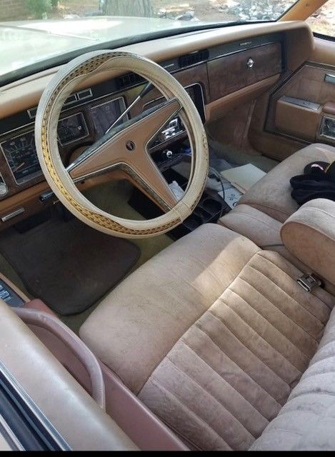 pontiac bonneville true estate purchase being offered at no reserve !!