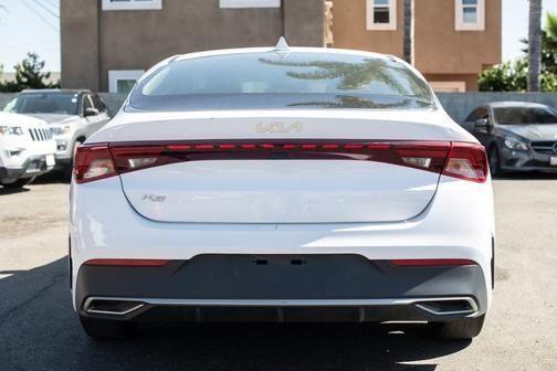 2022 kia k5