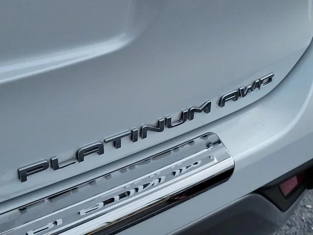 2022 toyota highlander platinum