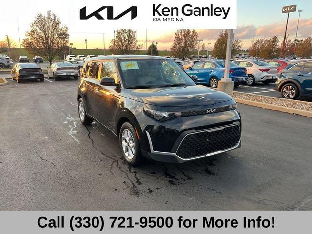 2023 kia soul lx