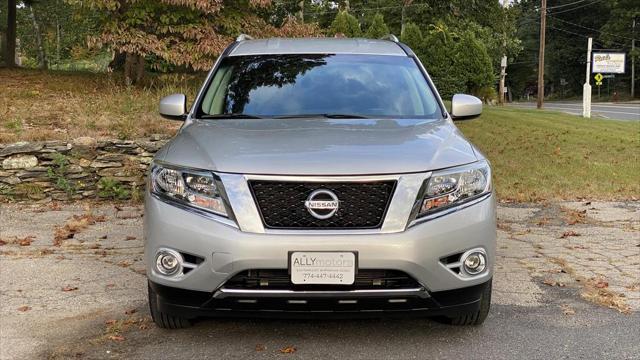 2014 nissan pathfinder sv